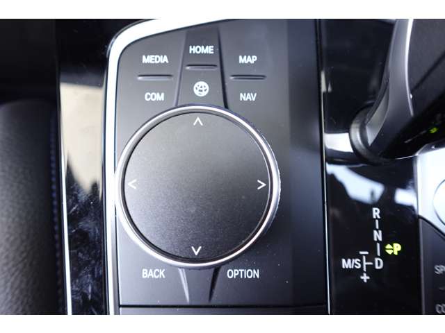 ＢＭＷ １シリーズ １１８Ｄ Ｍスポーツ ディーゼルターボ R6年 (近畿) 99