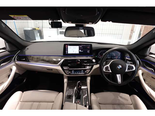 ＢＭＷ ５シリーズ ５３０ｉ　Ｍスポーツ R3年 (近畿) 99