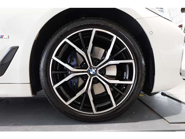 ＢＭＷ ５シリーズ ５３０ｉ　Ｍスポーツ R3年 (近畿) 99