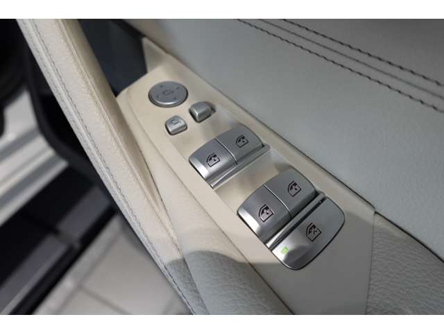 ＢＭＷ ５シリーズ ５３０ｉ　Ｍスポーツ R3年 (近畿) 99