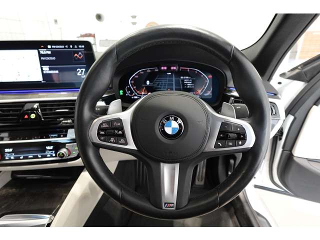 ＢＭＷ ５シリーズ ５３０ｉ　Ｍスポーツ R3年 (近畿) 99