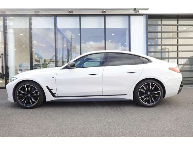 ＢＭＷ ４シリーズ Ｍ４４０Ｉ Ｘドライブ ４ＷＤ R4年 (近畿) 99