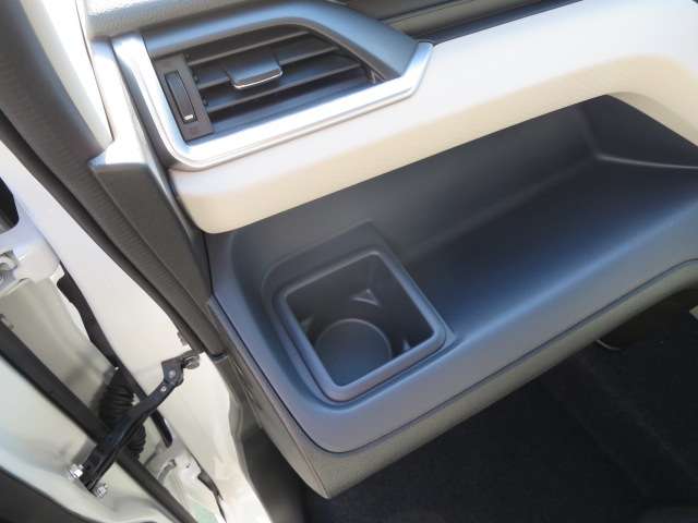 スズキ ソリオ １．２ ハイブリッド ＭＺ R6年 (関東) 99