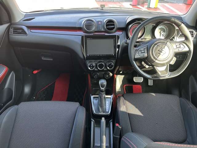 スズキ スイフト スポーツ １．４ R5年 (東海) 99