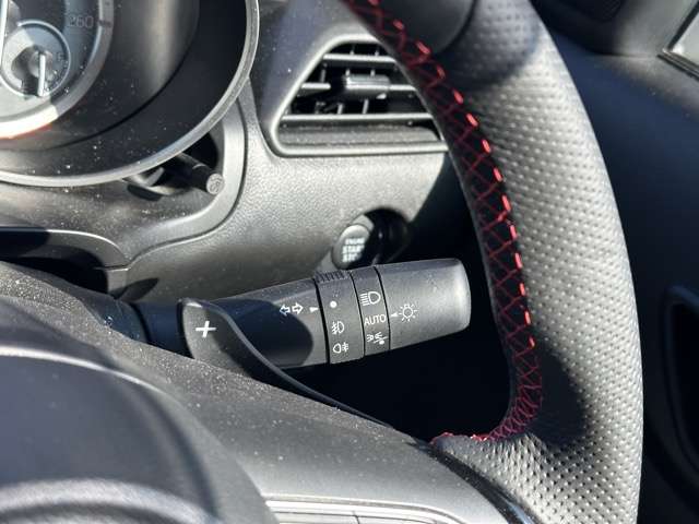 スズキ スイフト スポーツ １．４ R5年 (東海) 99