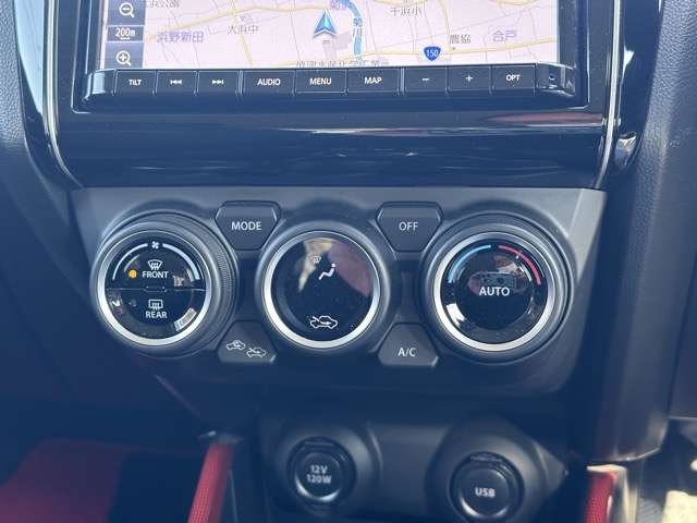 スズキ スイフト スポーツ １．４ R5年 (東海) 99