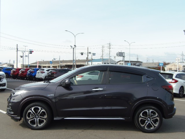 ホンダ ヴェゼル １．５ ハイブリッド Ｚ ホンダセンシング R2年 (東海) 99