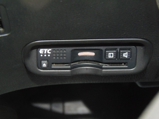 ホンダ ヴェゼル １．５ ハイブリッド Ｚ ホンダセンシング R2年 (東海) 99