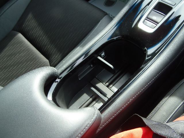 ホンダ ヴェゼル １．５ ハイブリッド Ｚ ホンダセンシング R2年 (東海) 99