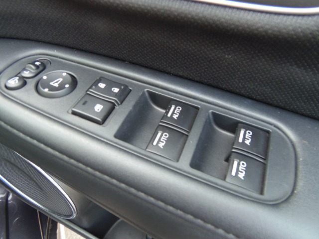 ホンダ ヴェゼル １．５ ハイブリッド Ｚ ホンダセンシング R2年 (東海) 99