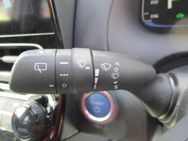 トヨタ アクア １．５ Ｚ R5年 (中国) 99