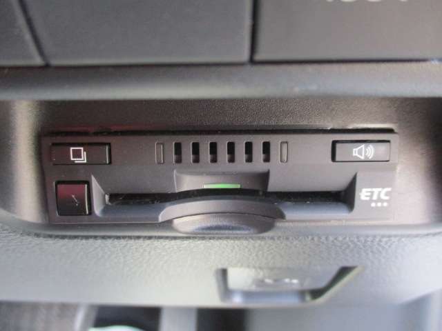 トヨタ アクア １．５ Ｚ R5年 (中国) 99