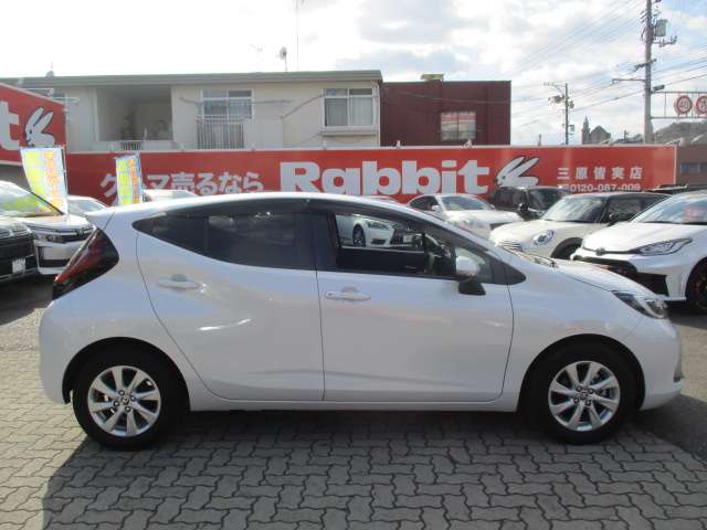 トヨタ アクア １．５ Ｚ R5年 (中国) 99