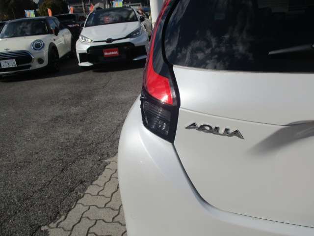 トヨタ アクア １．５ Ｚ R5年 (中国) 99