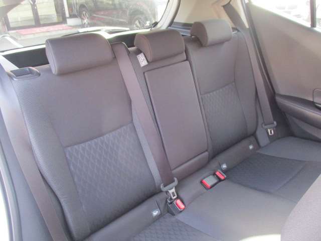 トヨタ アクア １．５ Ｚ R5年 (中国) 99