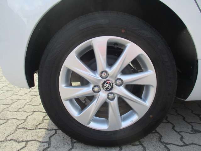 トヨタ アクア １．５ Ｚ R5年 (中国) 99