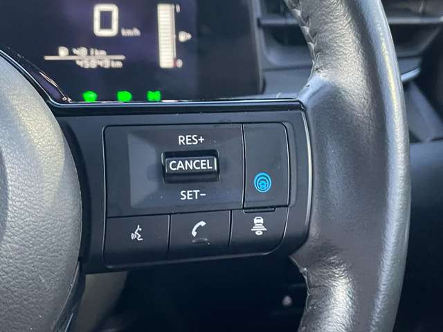 日産 ノート １．２ Ｘ ＦＯＵＲ ４ＷＤ R4年 (東北) 99