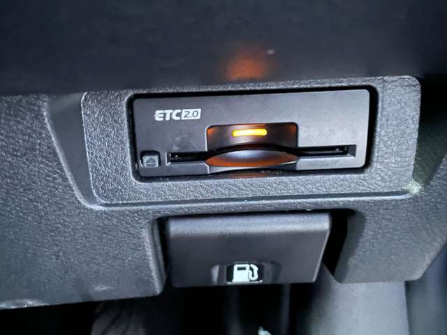 日産 ノート １．２ Ｘ ＦＯＵＲ ４ＷＤ R4年 (東北) 99