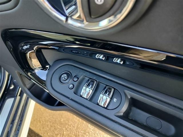 ミニ ミニクロスオーバー クーパー Ｄ オール４ ４ＷＤ H29年 (東北) 99