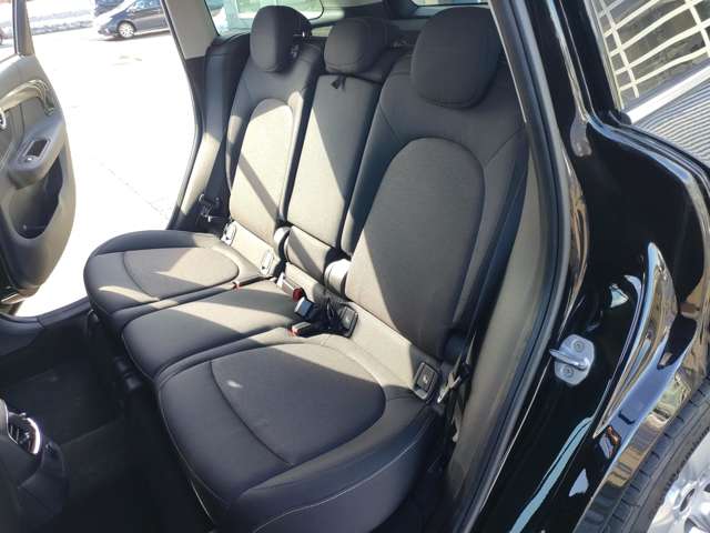 ミニ ミニクロスオーバー クーパー Ｄ オール４ ４ＷＤ H29年 (東北) 99