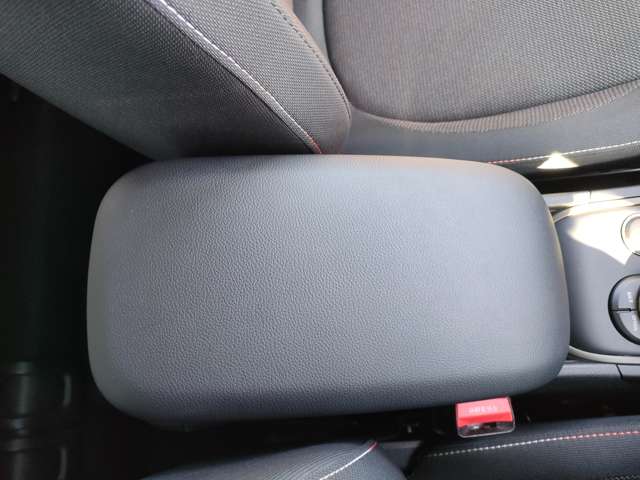 ミニ ミニクロスオーバー クーパー Ｄ オール４ ４ＷＤ H29年 (東北) 99