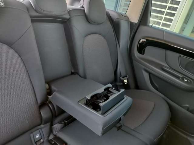 ミニ ミニクロスオーバー クーパー Ｄ オール４ ４ＷＤ H29年 (東北) 99