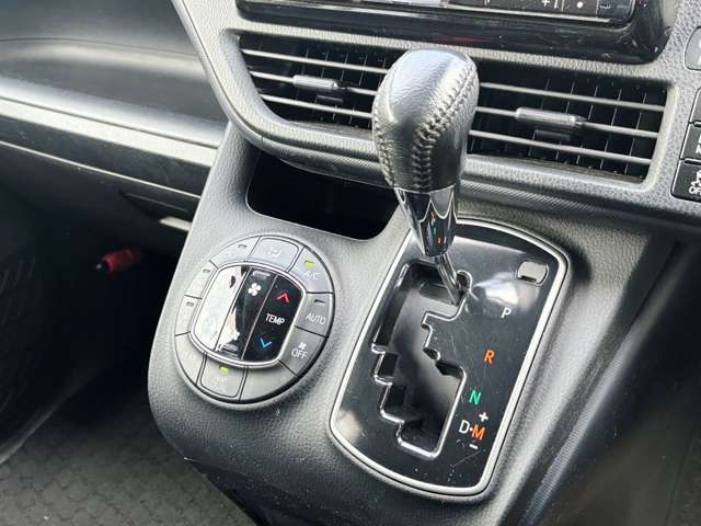 トヨタ ヴォクシー ２．０ ＺＳ 煌 ４ＷＤ H28年 (東北) 99