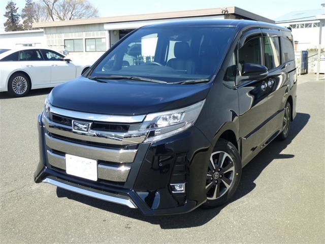 トヨタ ノア ２．０ ＳＩ ＷＸＢＩＩ R2年 (東北) 99