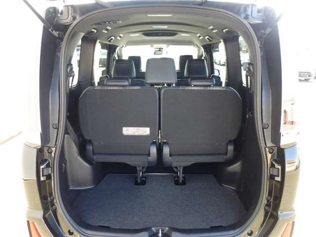 トヨタ ノア ２．０ ＳＩ ＷＸＢＩＩ R2年 (東北) 99