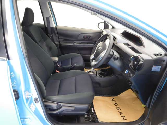 トヨタ アクア １．５ Ｓ H28年 (九州・沖縄) 99