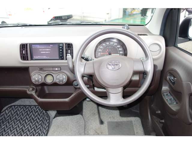 トヨタ パッソ １．０ Ｘ Ｇパッケージ ４ＷＤ H26年 () 99