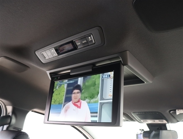 トヨタ ノア ２．０ ＳＩ ＷＸＢ H30年 (関東) 99