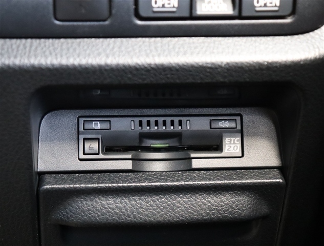 トヨタ ノア ２．０ ＳＩ ＷＸＢ H30年 (関東) 99