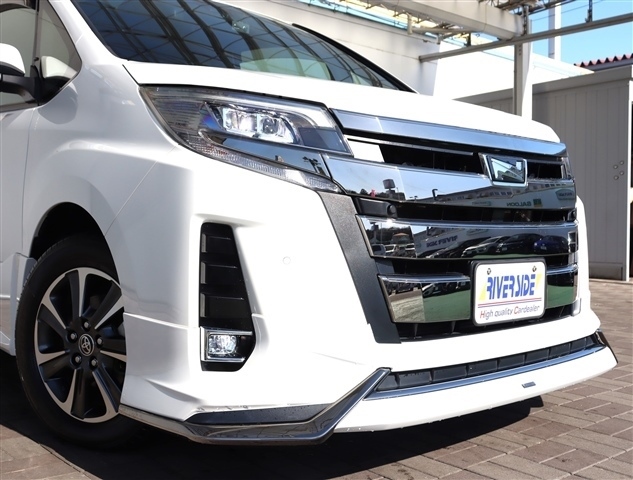 トヨタ ノア ２．０ ＳＩ ＷＸＢ H30年 (関東) 99