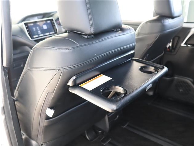 トヨタ ノア ２．０ ＳＩ ＷＸＢ H30年 (関東) 99