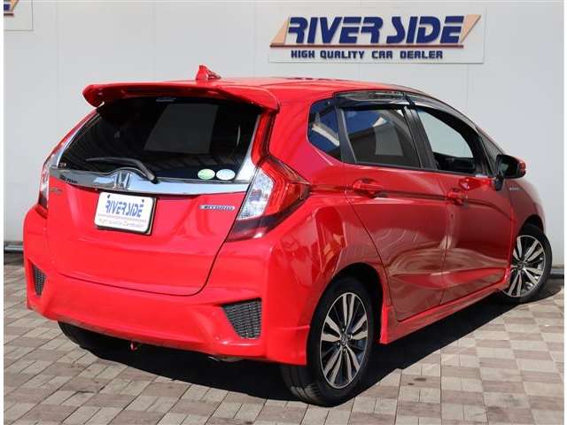 ホンダ フィット　ハイブリッド １．５ ハイブリッド Ｓパッケージ H27年 (関東) 99