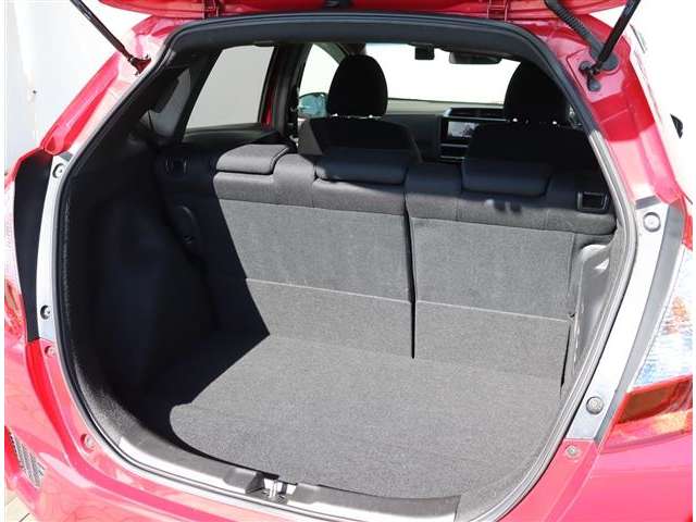 ホンダ フィット　ハイブリッド １．５ ハイブリッド Ｓパッケージ H27年 (関東) 99