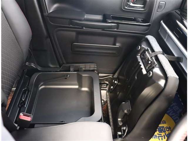 スズキ スペーシア ６６０ カスタム ハイブリッド ＸＳターボ R2年 (関東) 99