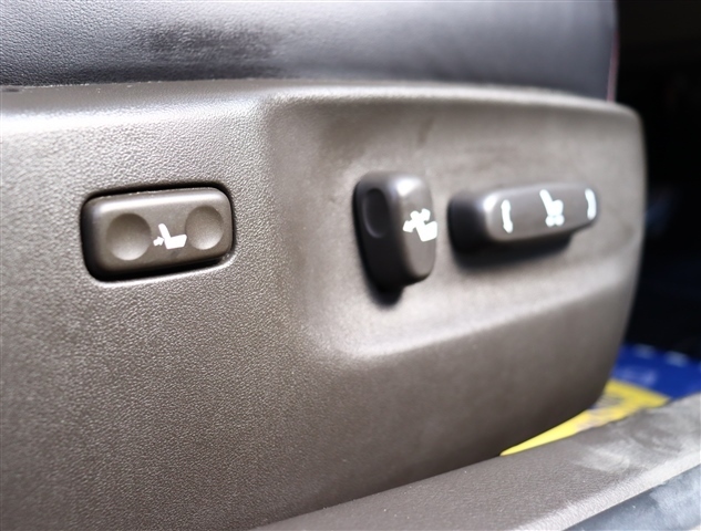 トヨタ クラウンアスリート ２．５ プレミアムエディション H24年 (関東) 99