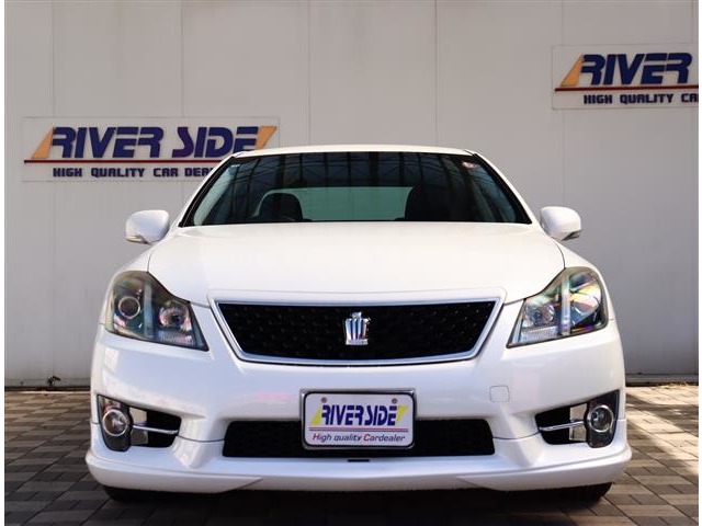 トヨタ クラウンアスリート ２．５ プレミアムエディション H24年 (関東) 99