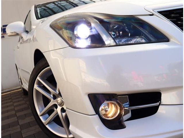 トヨタ クラウンアスリート ２．５ プレミアムエディション H24年 (関東) 99