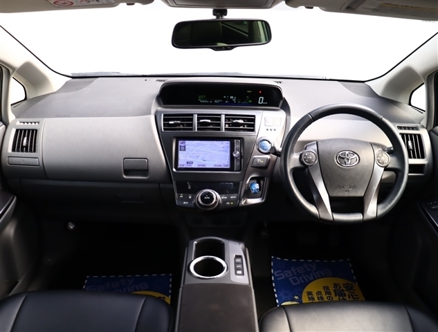 トヨタ プリウスΑ １．８ Ｓ H26年 (関東) 99