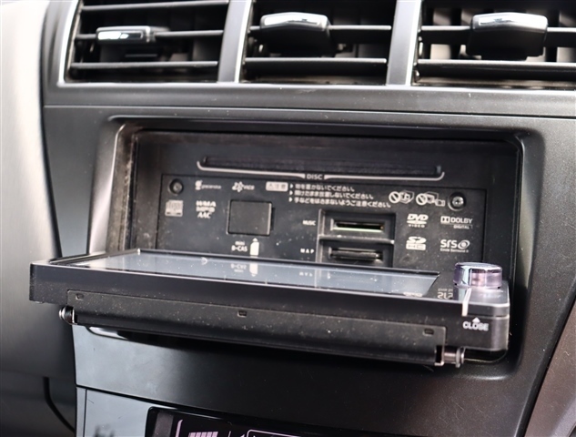 トヨタ プリウスΑ １．８ Ｓ H26年 (関東) 99