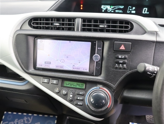 トヨタ アクア １．５ Ｓ H25年 (関東) 99