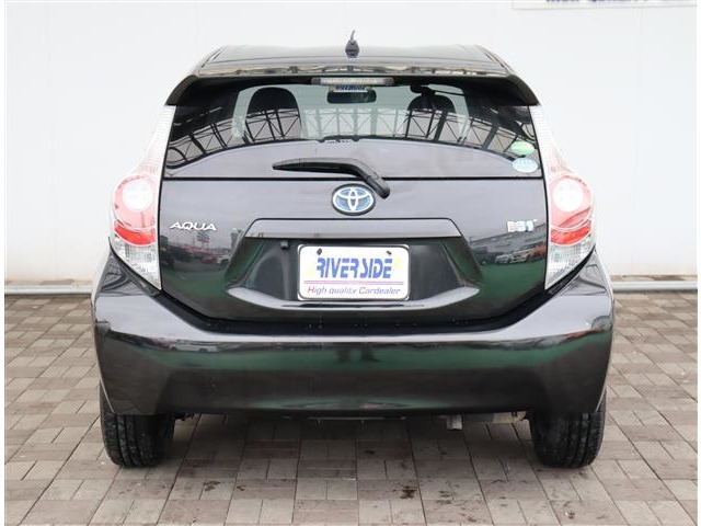 トヨタ アクア １．５ Ｓ H25年 (関東) 99