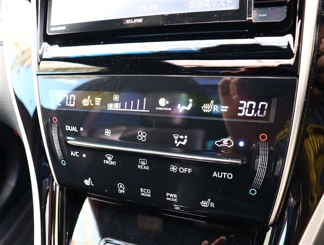 トヨタ ハリアー ２．０ プレミアム H27年 (関東) 99