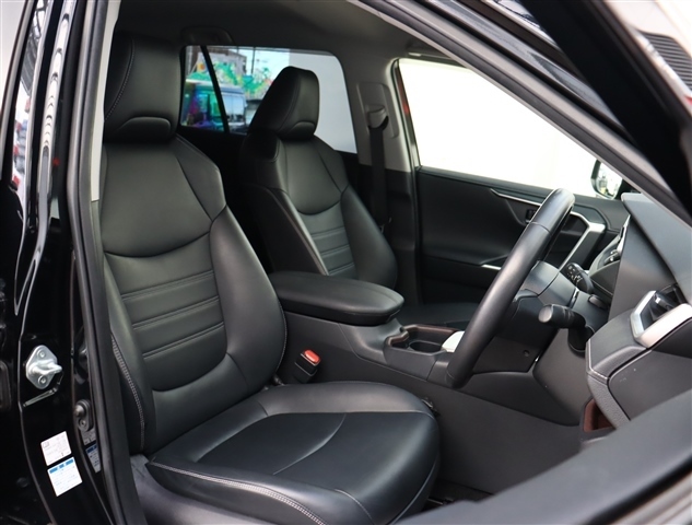 トヨタ ＲＡＶ４ ２．０ Ｇ Ｚパッケージ ４ＷＤ R1年 (関東) 99