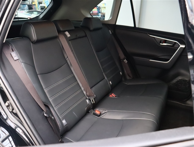 トヨタ ＲＡＶ４ ２．０ Ｇ Ｚパッケージ ４ＷＤ R1年 (関東) 99