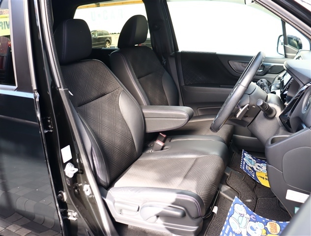 ホンダ Ｎ−ＷＧＮ ６６０ カスタムＧ ターボＳＳブラックスタイルパッケージ ４ＷＤ H30年 (関東) 99