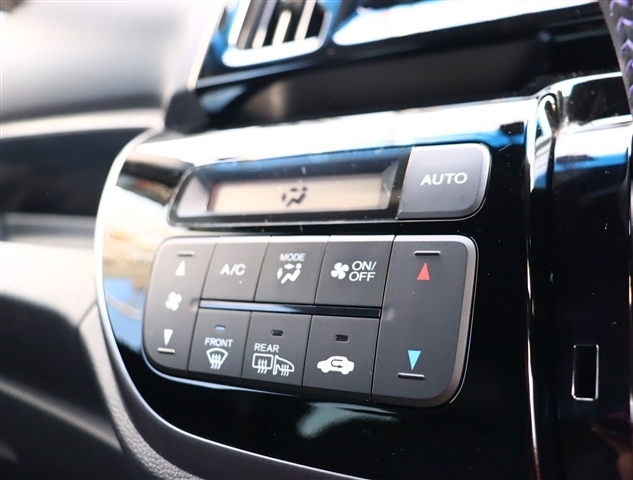 ホンダ Ｎ−ＷＧＮ ６６０ カスタムＧ ターボＳＳブラックスタイルパッケージ ４ＷＤ H30年 (関東) 99